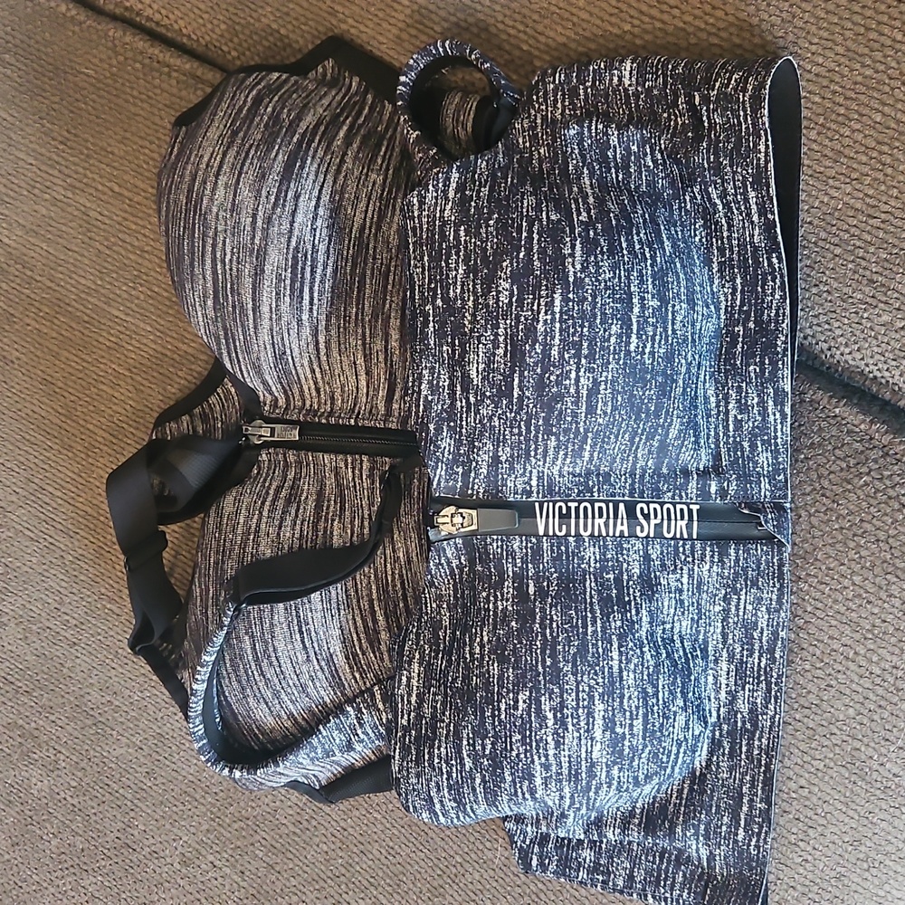 Victoria's Secret sports bra bundle